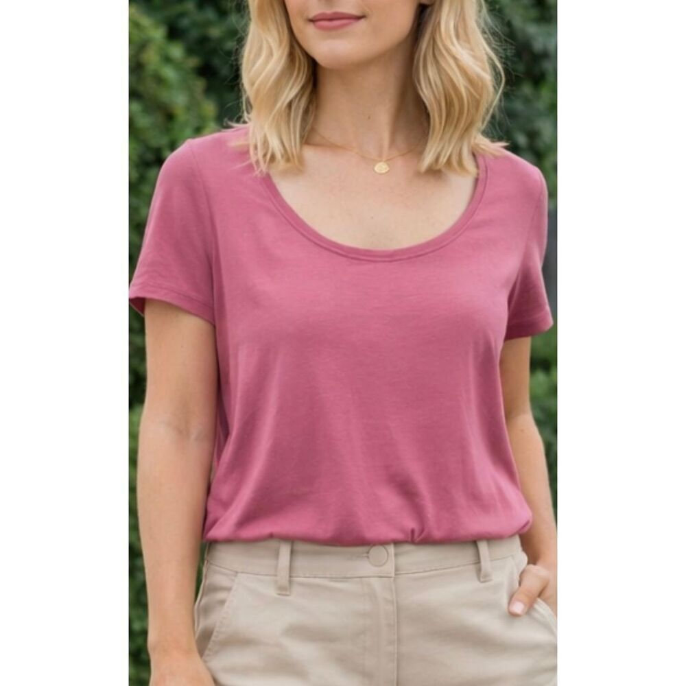 Boden Supersoft pink scoop neck tshirt size 6